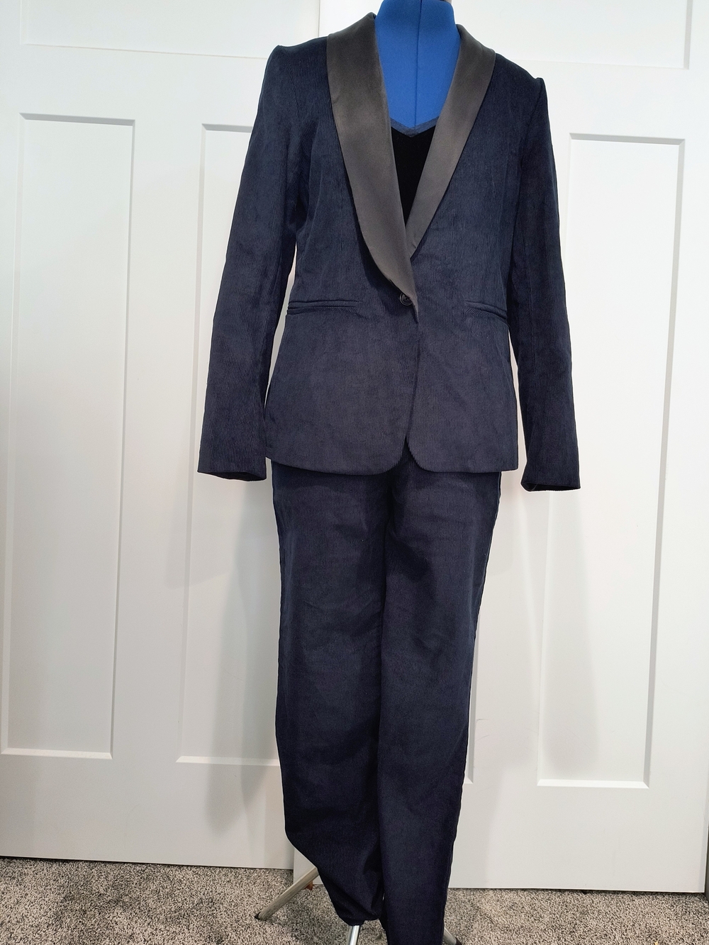 Amour Vert Navy Blazer with Black Satin Lapel And Matching Pants, Size S.